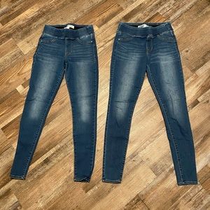 Old Navy Elastic-Waisted Blue Jeggings